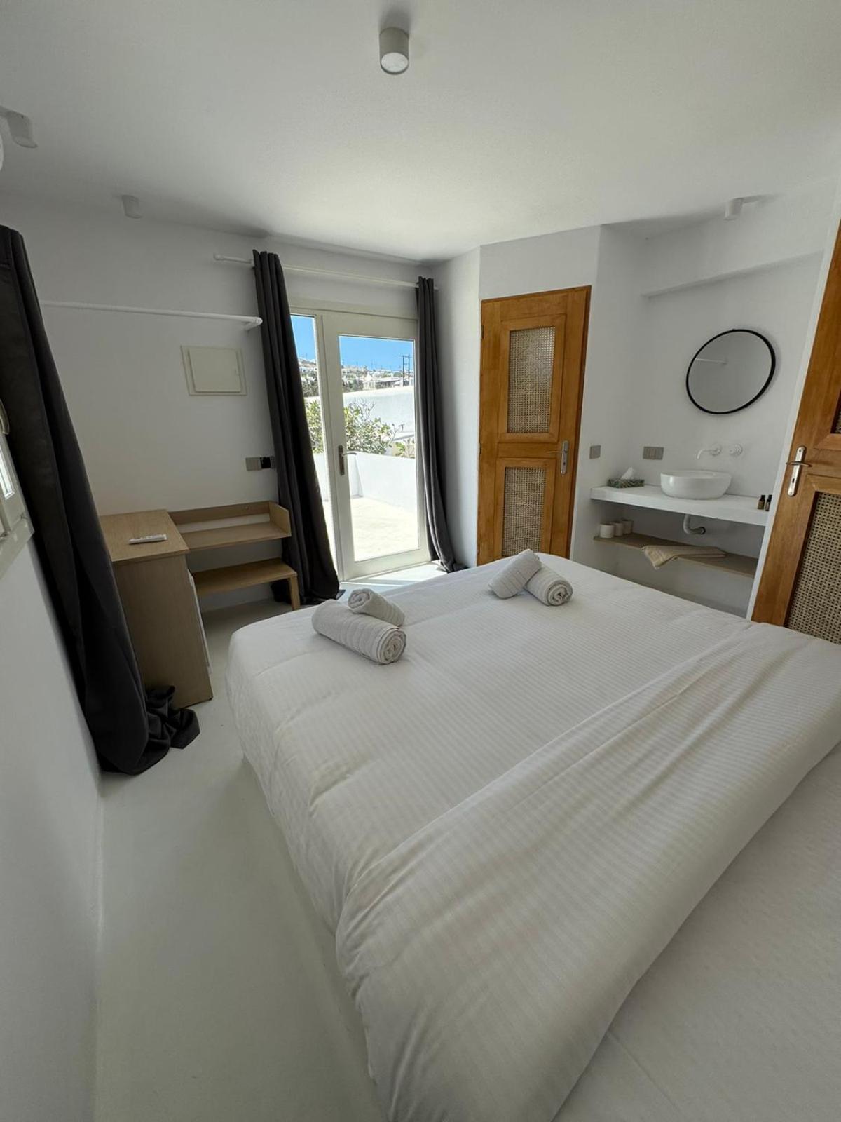 Faos Exclusive Suites Ornos  Zewnętrze zdjęcie