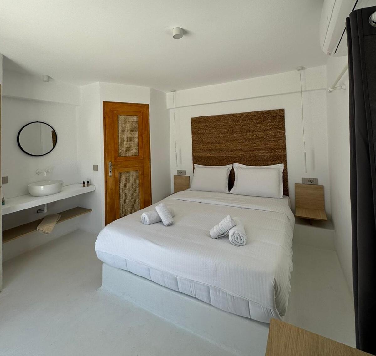 Faos Exclusive Suites Ornos  Zewnętrze zdjęcie
